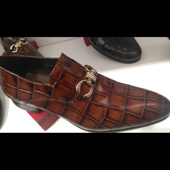 Men’s shoes